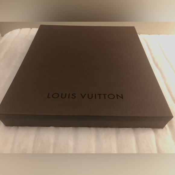 Louis Vuitton Vintage Very Large Gift Box | Luxury Decor Statement - Picture 6 of 13